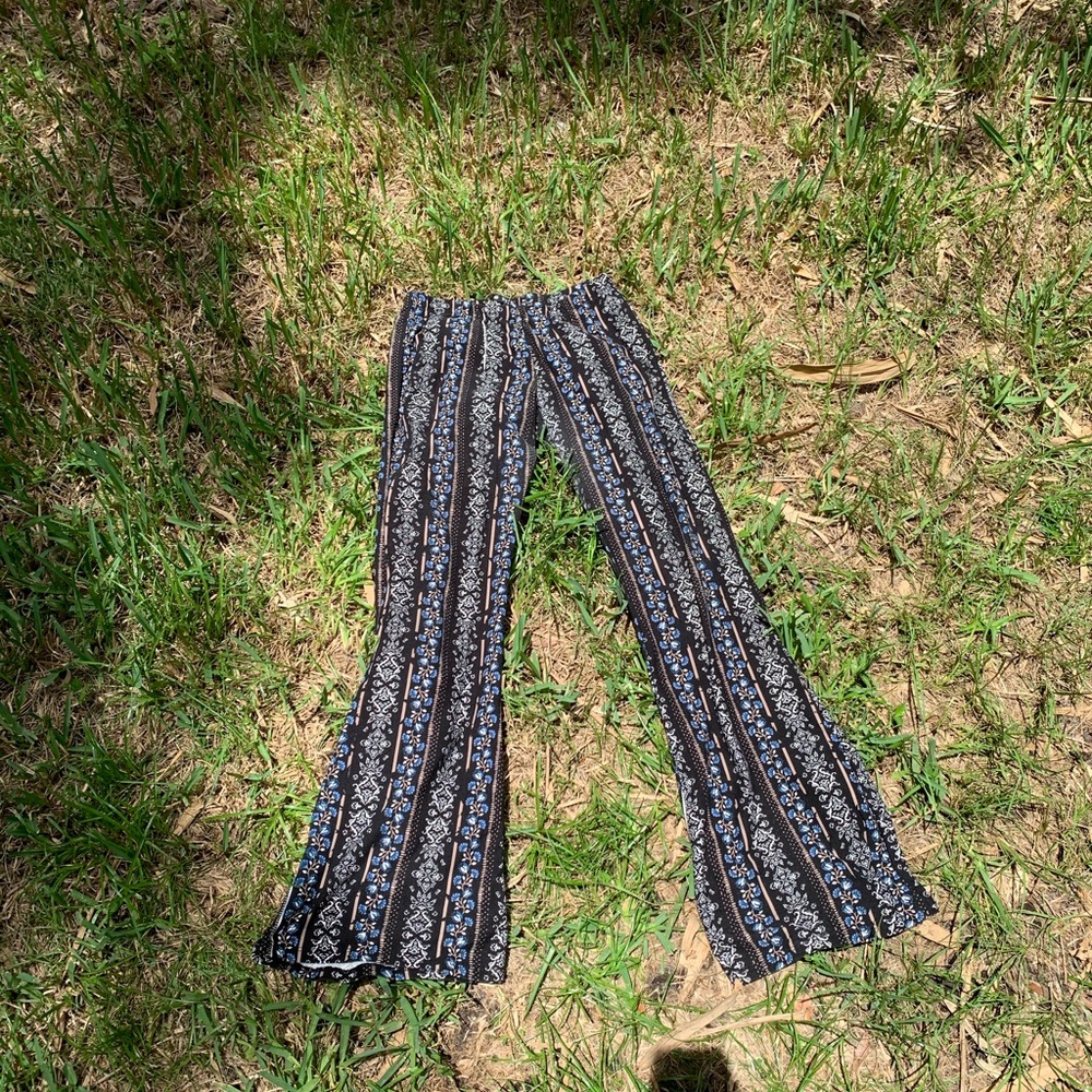 bell bottom high waisted leggings